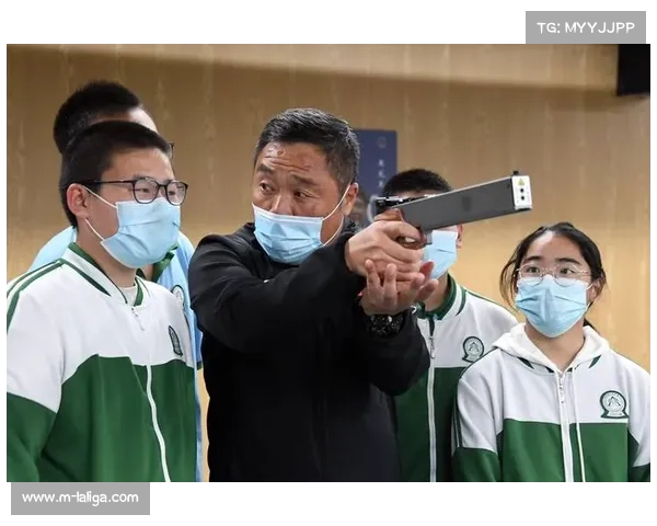 教育部拟将拳击纳入中小学体育选修课,师资培训已启动