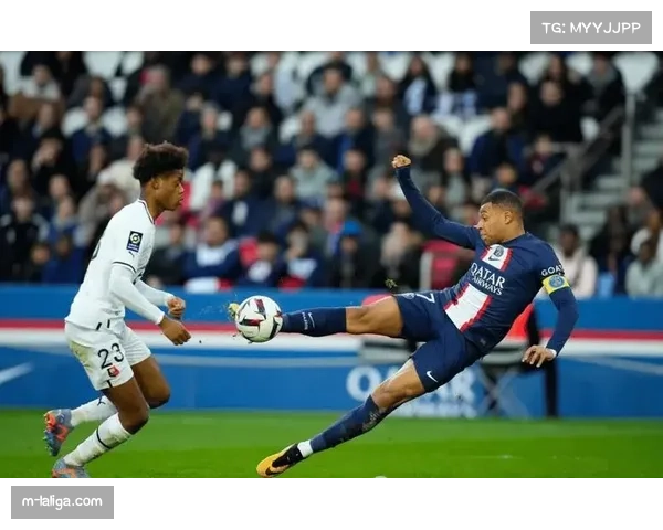 法国体育部长将出席法甲会议,讨论球场安全新规 法国体育部长将出席法甲会议,讨论球场安全新规