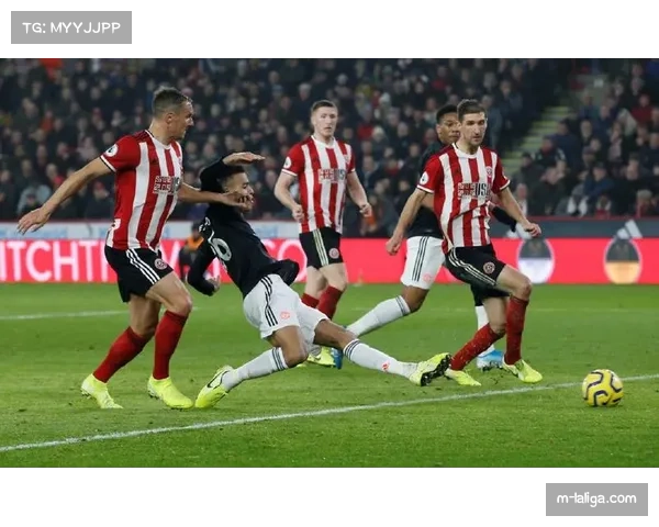 伯恩茅斯1-1战平谢菲尔德联，双方各有一名球员被红牌罚下